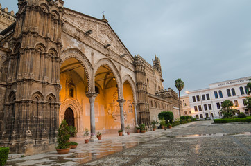 Fototapeta na wymiar The cathedral of Palermo, Sicily, Italy