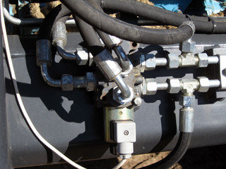 Hydraulic connector 2