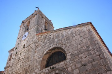 Eglise de Mons en Provence