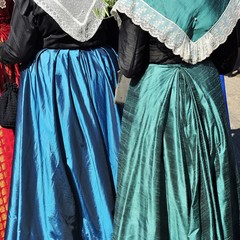 TRADITIONS PROVENCALES EN PAYS D'ARLES