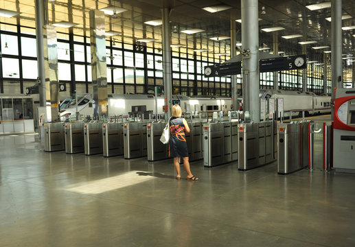 Control de acceso en la estaci&oacute;n de tren