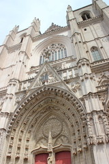 Fototapeta na wymiar Die Kathedrale Peter und Paul in Nantes
