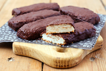 coconut chocolate bars