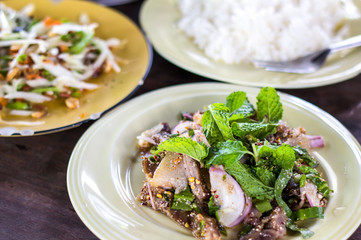 Thai Spicy minced meat salad