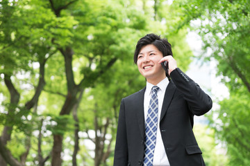 ビジネスマン　電話