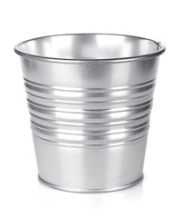 Metallic bucket