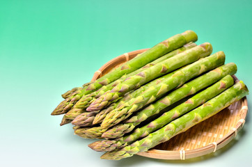 北海道産のアスパラ