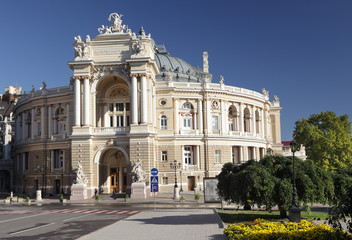 Fototapeta na wymiar Opera teatru w Odessie, Ukraina
