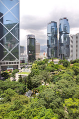 Obraz premium Hong Kong Park and the surrounding skyscrapers, Central District