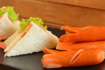 Sandwich with sausage