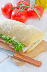 sandwich with ham and cucumber