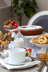 Petit déjeuner, brunch, hôtel, français, café, gâteau, pain
