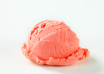 Strawberry ice cream