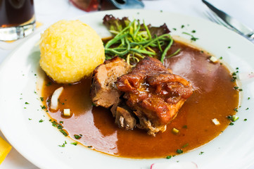 Spanferkelschäufele