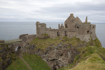 Fototapeta na wymiar Zamek Dunluce, Irlandia Północna