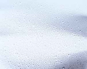 水