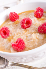 Oatmeal with fresh raspberry