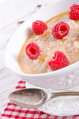 Oatmeal with fresh raspberry