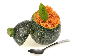Courgette ronde farcie au taboulé