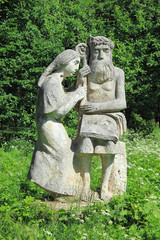 Sculpture in the Park "The old man and the old woman." Lianozovo
