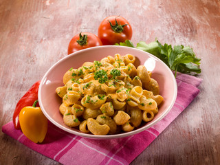 pasta  with pepper cream sauce