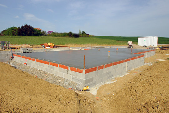 construction maison - dalle b&eacute;ton  # czm