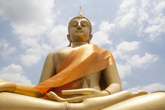 Big golden Buddha statue in Thailand