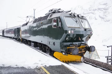 Foto auf Acrylglas Skandinavien Railway in the mountains