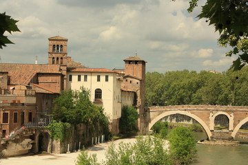 Roma. paesaggio sul  fiume Tevere