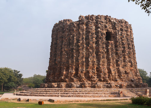 Stupa like bottom of a second never finished minaret at Qut'b Mi
