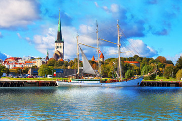 Panorama of Tallinn, Estonia - obrazy, fototapety, plakaty