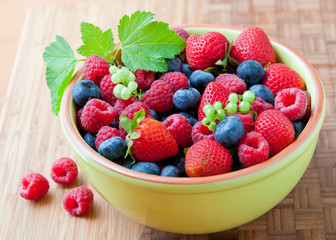 Bowl with fresh berries.