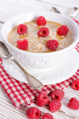 Oatmeal with fresh raspberry