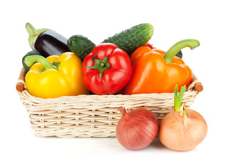 Fototapeta na wymiar Fresh ripe vegetables in basket