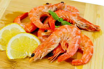 Shrimp on a wooden board