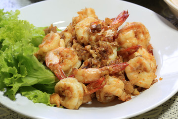 shrimp with pepper and garlic in Thai style dish
