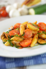Schupfnudeln mit Pfannengemüse