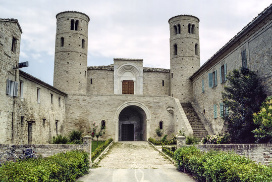 San Claudio al Chienti church