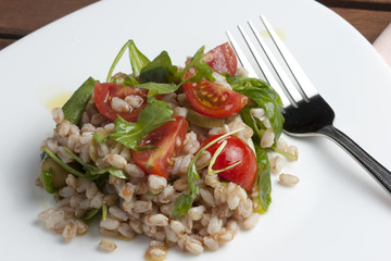 farro pachino e rucola