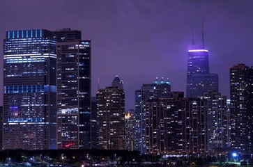 Fototapeta na wymiar ¯ycie nocne w Chicago