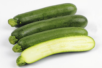 zucchini or courgette
