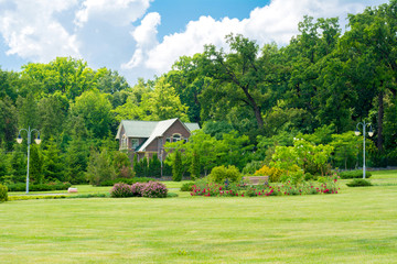 Fototapeta premium Beautiful house in park