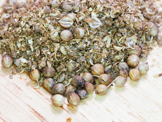 freshly milled and dried coriander seeds