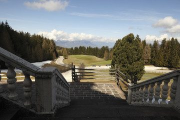 Scalinata di accesso al Santuario di Pietralba