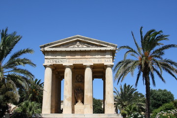 Fototapeta na wymiar Greek temple in Valletta, Malta