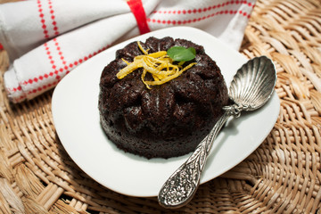 Tortino black velvet