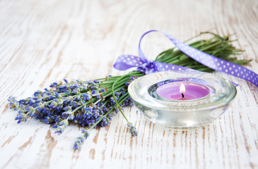 Obraz na płótnie Canvas lavender candle