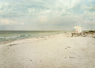 Fototapeta na wymiar Early Morning on Beautiful Gulf of Mexico Beach