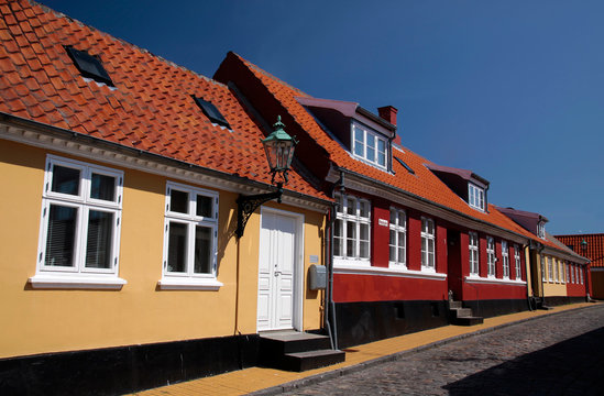 Bunte H&auml;user in Roenne auf Bornholm