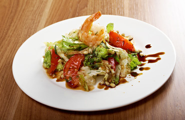  simple prawn salad